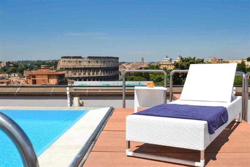 Mercure Roma Centro Colosseo Esterno foto