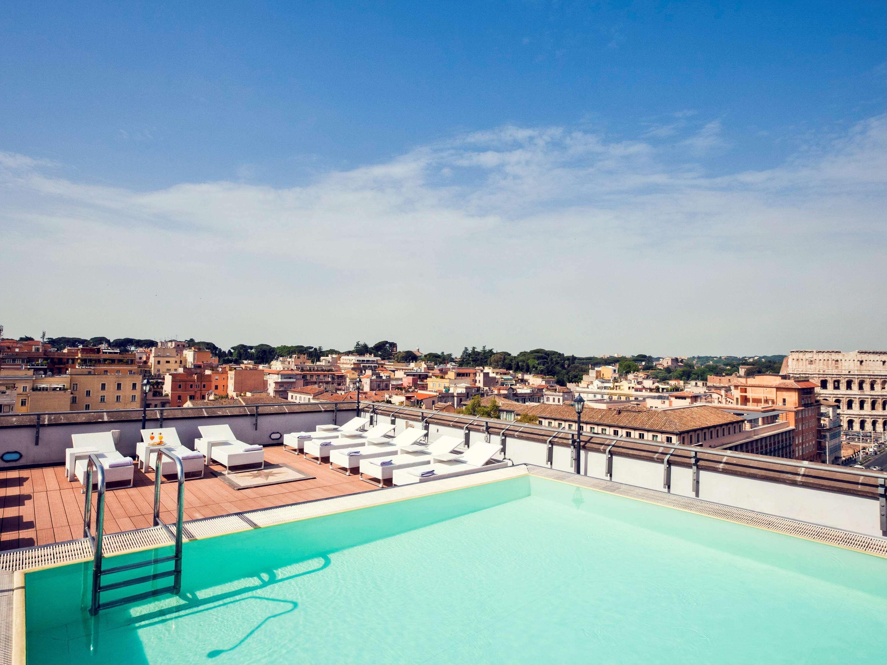 Mercure Roma Centro Colosseo Esterno foto